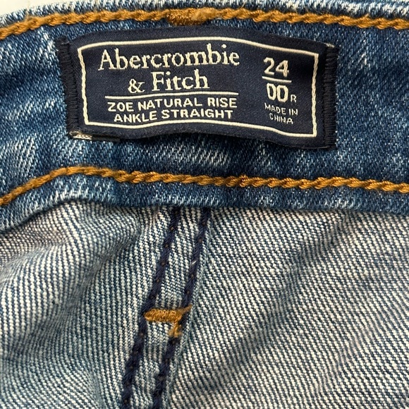 Abercrombie and Fitch Jeans Ankle Straight - Picture 3 of 3